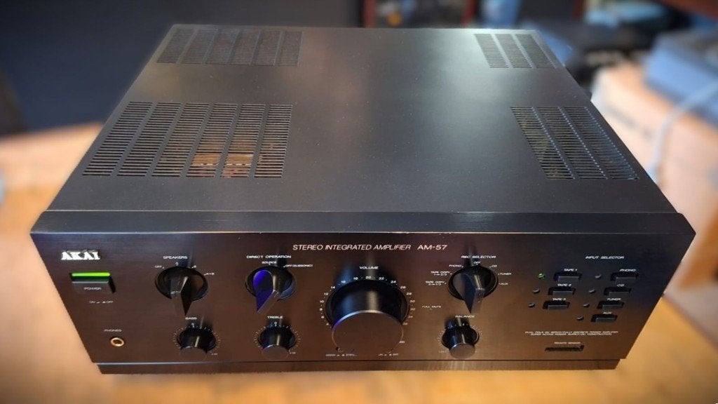 Akai AM‑57 • JAPANSE TOPKWALITEIT • MÉT PHONO ÉN GARANTIE