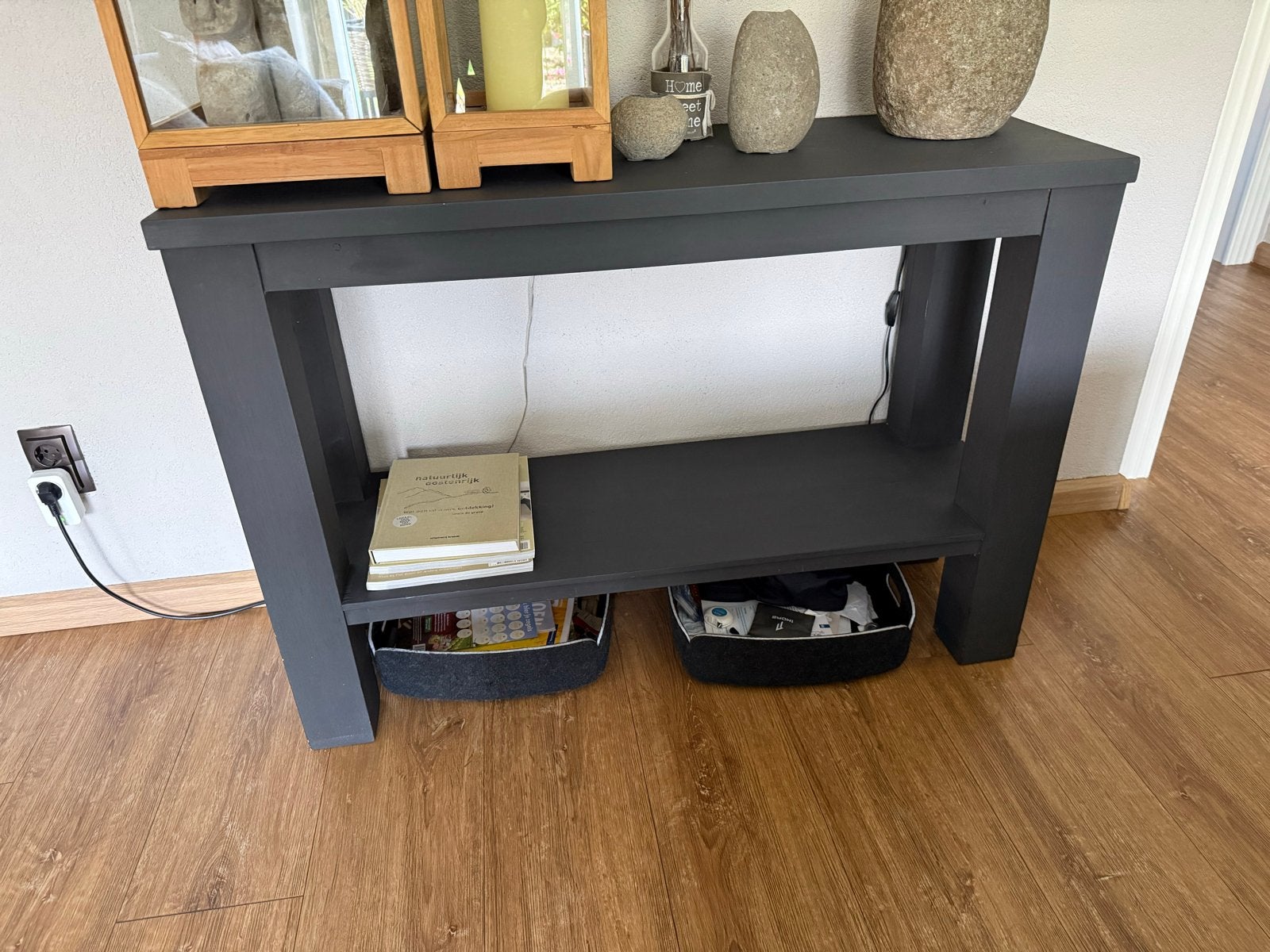Donkergrijze sidetable met opbergplank, Ophalen, Gebruikt, 75 cm of meer, 60 cm of meer