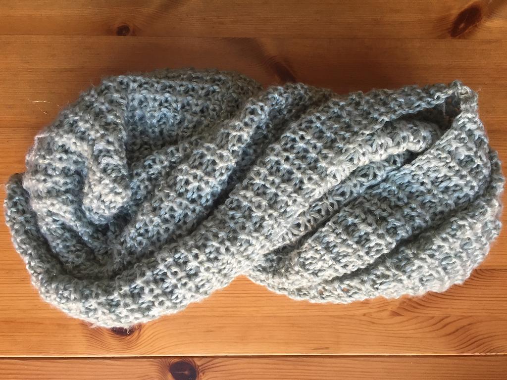 Nieuw mintgroene knitted colsjaal pastel groen egf herfst, Maat 46/48 (XL) of groter, Nieuw, Ophalen of Verzenden, Onbekend