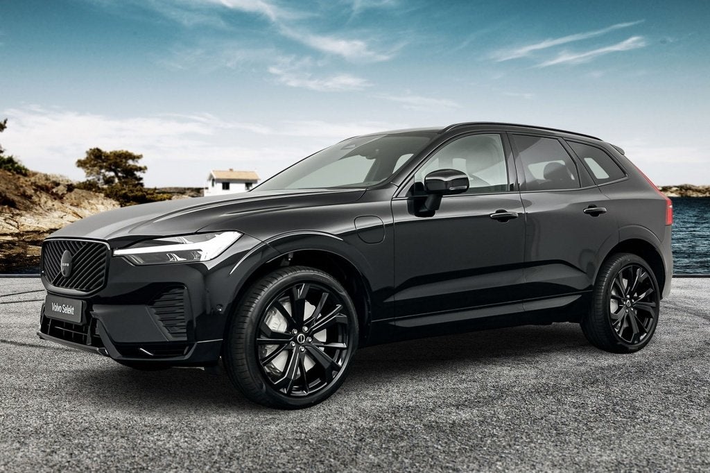 Volvo XC60 Plus Black Edition Recharge 360 Camera (bj 2026), Auto's, Automaat, Gebruikt, Euro 6, 4 cilinders