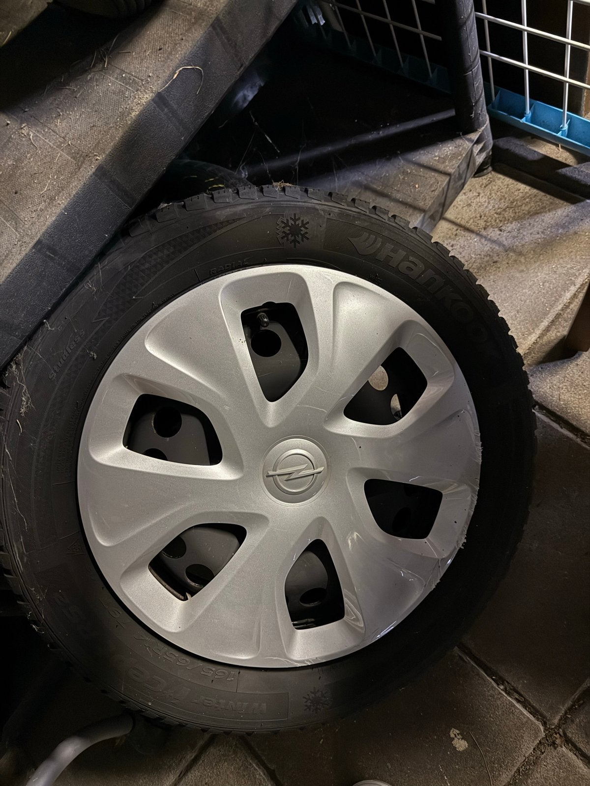 Hankook Winter i*cept RS3 165/65 R14 winterbanden + velgen, Auto diversen, Auto-accessoires, Ophalen, Gebruikt
