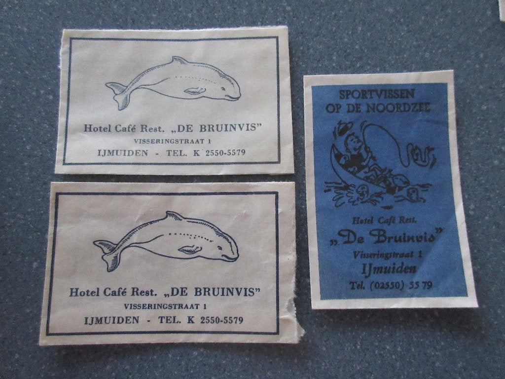 3 x IJmuiden, hotel-café-rest. De Bruinvis, Verzenden