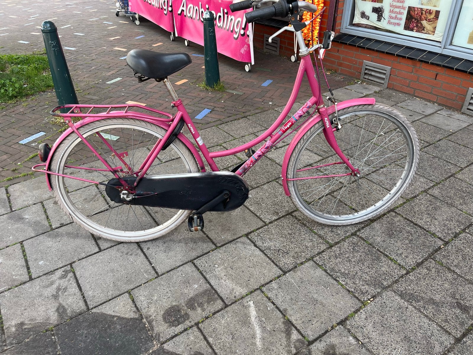Roze Damesfiets 26 inch met 3 versnellingen, Terugtraprem, Gebruikt, Versnellingen, Minder dan 47 cm