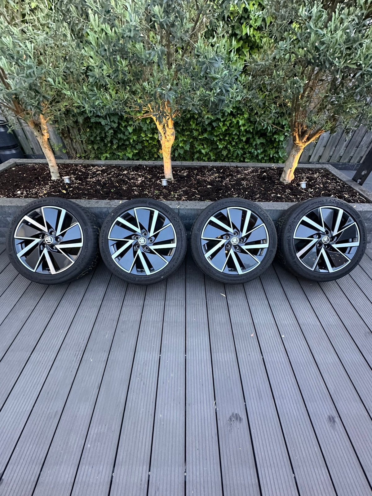 Originele Skoda Octavia IV Vega aero 18 inch velgen Z.G.A.N., Auto-onderdelen, Banden en Velgen, Ophalen, 18 inch, Banden en Velgen