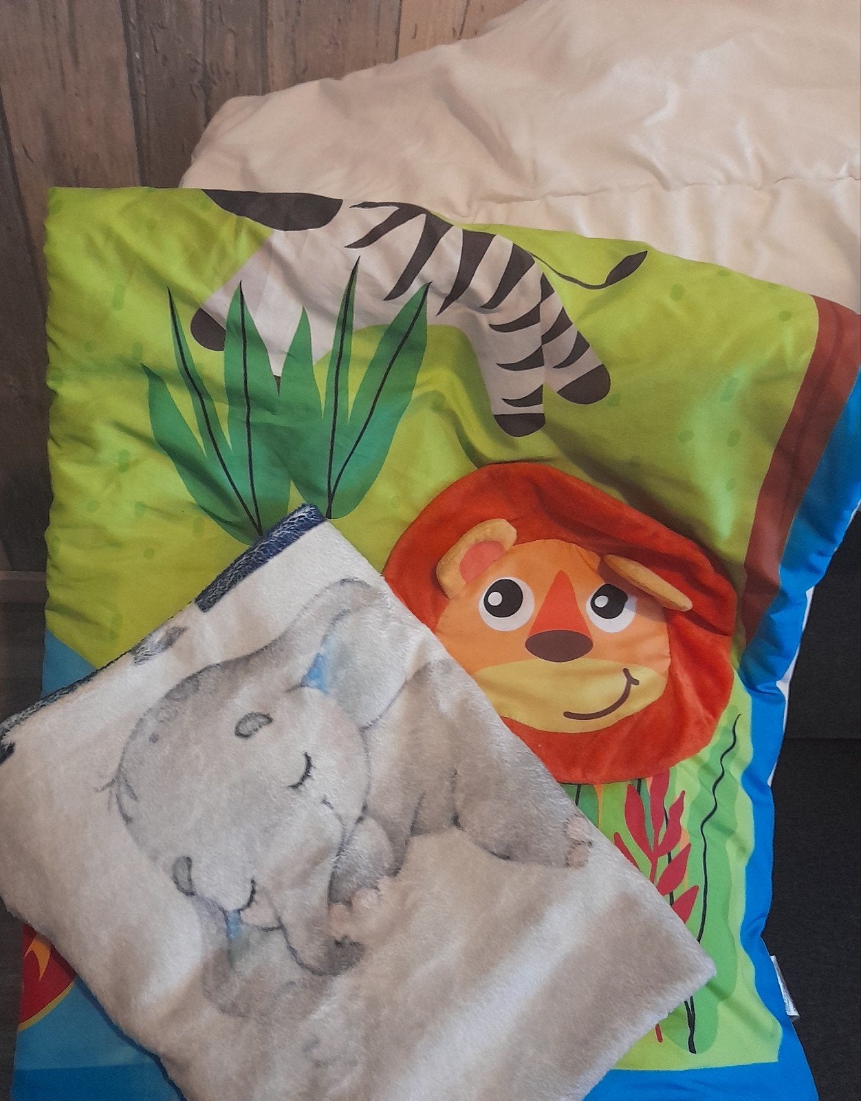 box speelkleed. baby deken en peuterdekbed, Ophalen, Overige merken, Dekbedovertrek, Zo goed als nieuw