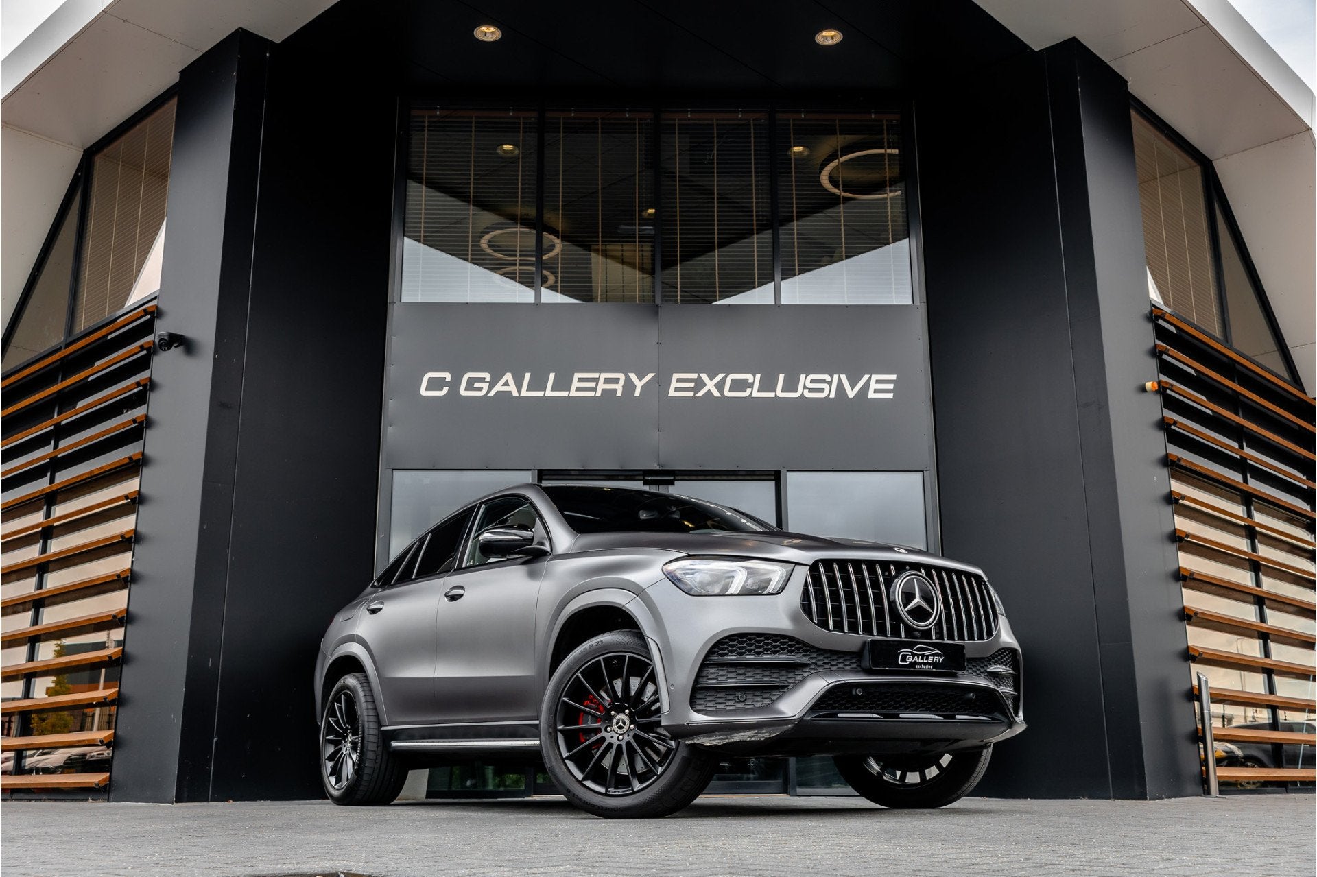 Mercedes-Benz GLE Coupé 350 de 4MATIC - AMG Line | Panorama, Auto's, Gebruikt, 4 cilinders, 320 pk, Plug-in hybride
