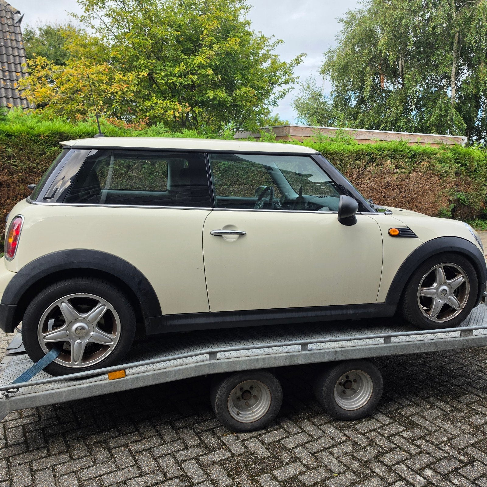 Mini 1.4 16V ONE 55KW 2009 Wit, Wit, Handgeschakeld, 1397 cc, Ophalen of Verzenden