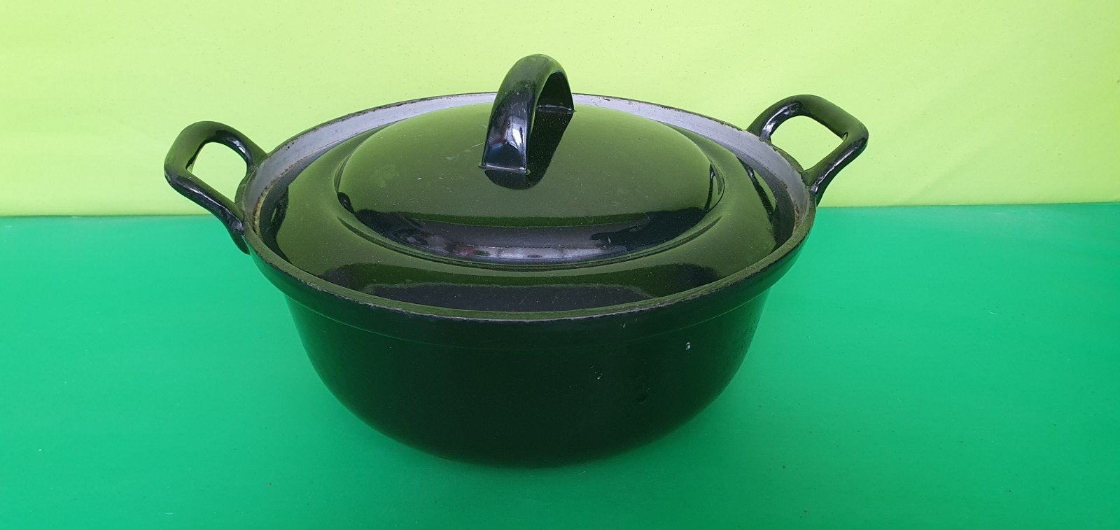 Gietijzeren braadpan 23 cm - Zwart, Gebruikt, Ophalen of Verzenden, Met deksel, Braadpan