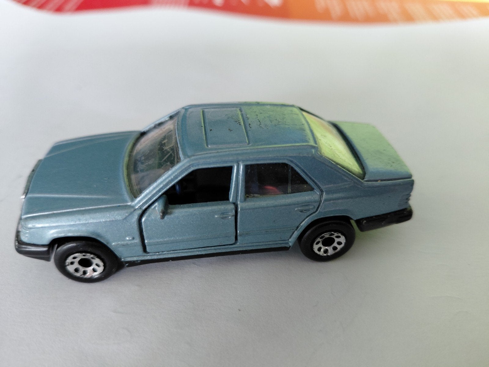 Matchbox Mercedes Benz 300E 1986, Ophalen of Verzenden