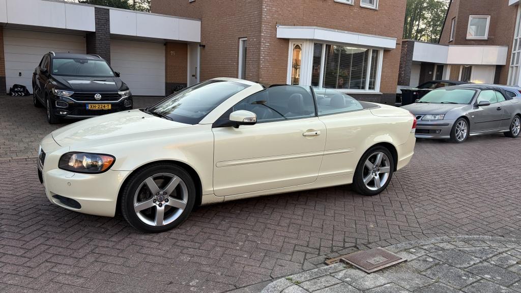 Volvo C70 Cabriolet 2.4 140 pk Summum I 1e eig I Zeer mooi!, Auto's, Volvo, C70, Gebruikt, Overige kleuren, Cabriolet