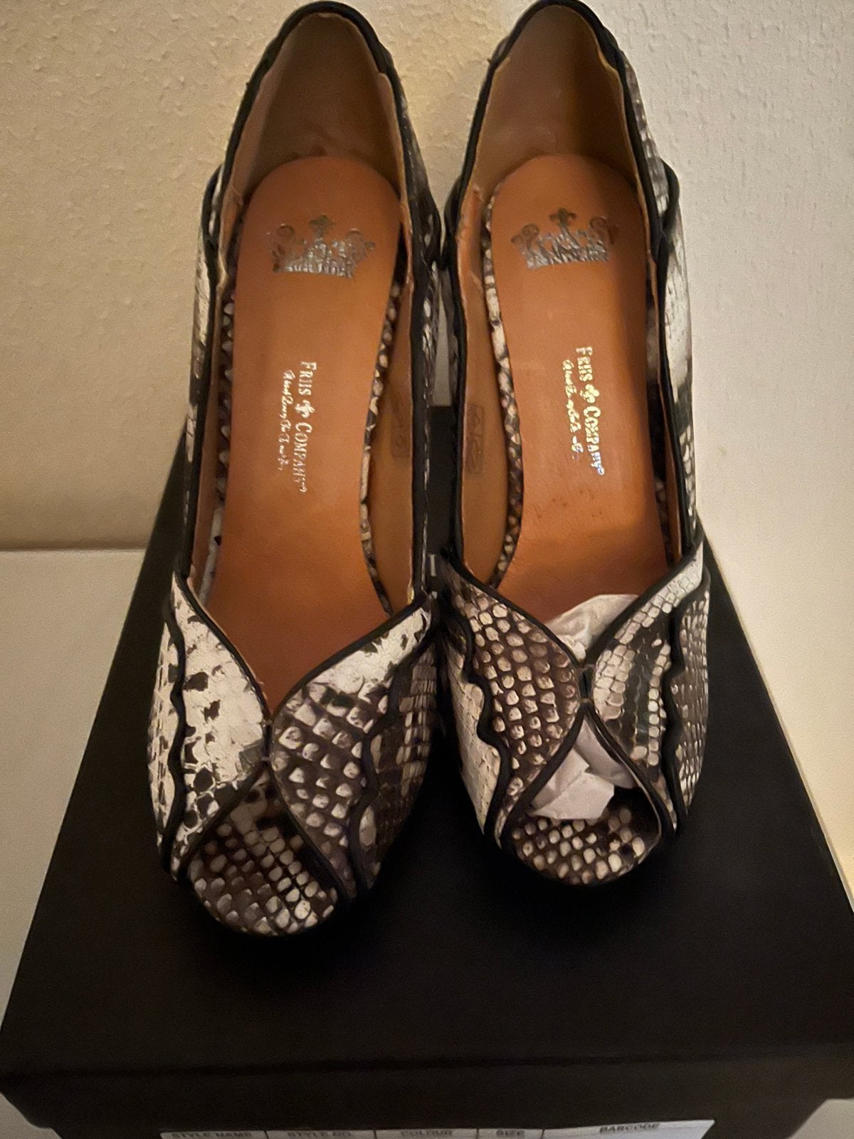 Mooie hakkenn, Pumps, Zwart, Nieuw, Ophalen of Verzenden