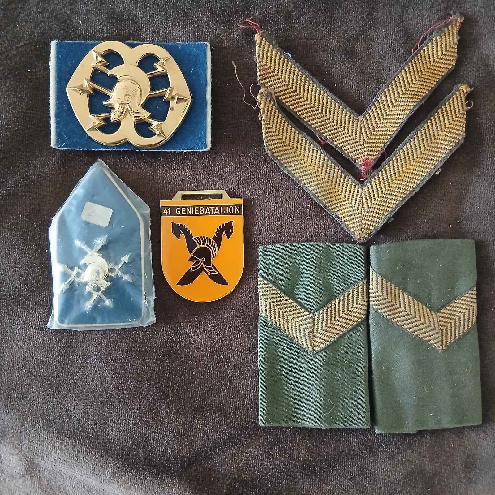 kenmerkende genietroepen-attributen, Verzamelen, Ophalen, Landmacht, Nederland