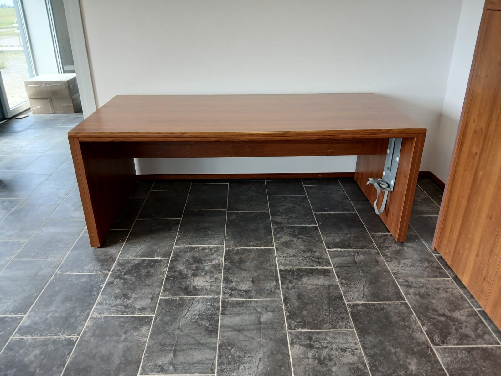Stevig kersenkleur bureau, Huis en Inrichting, Bureaus, Ophalen, Gebruikt, Computerbureau