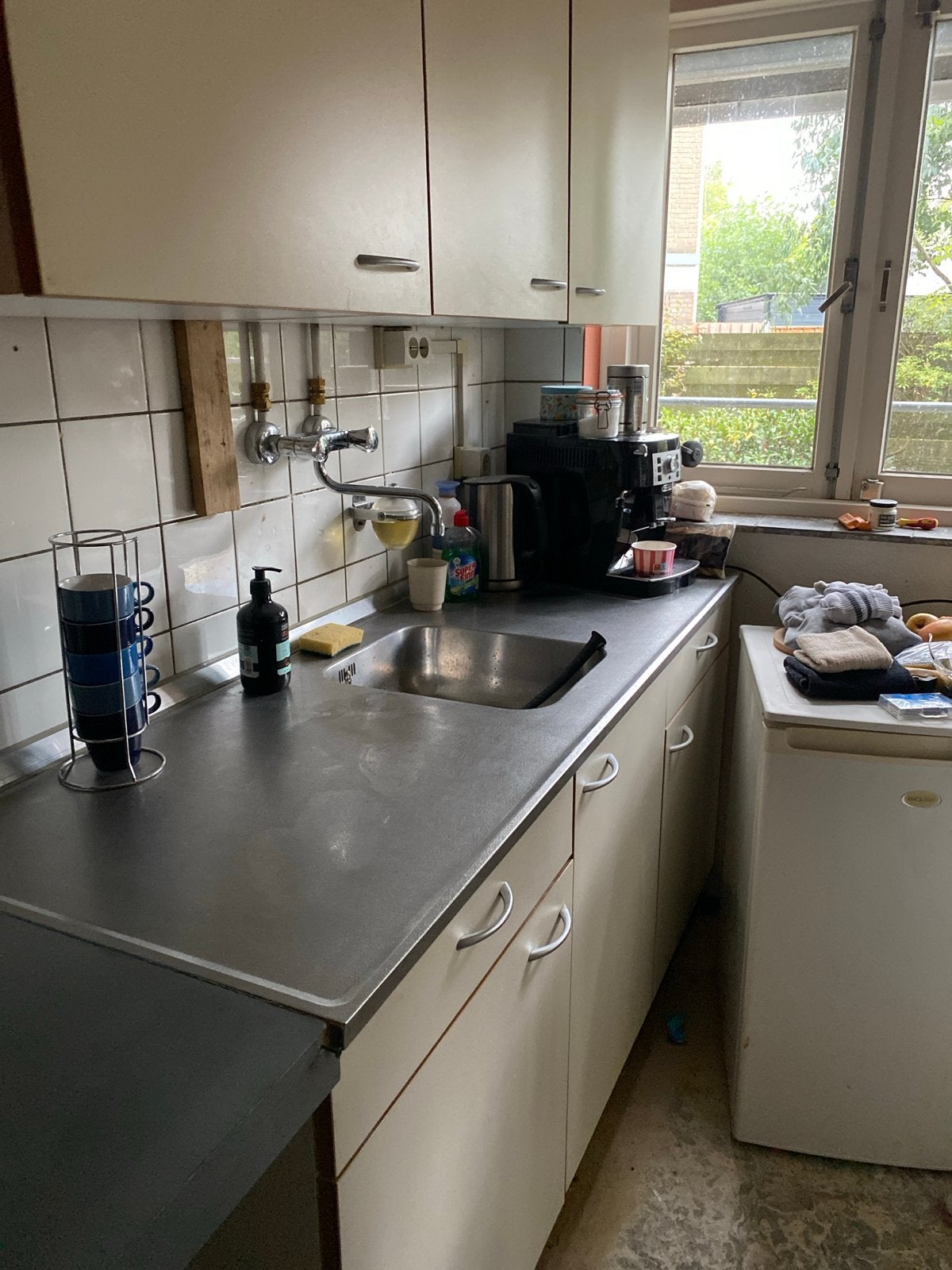 Gebruikte keuken met boven- en onderkasten, Ophalen, Gebruikt, Enkelwandige keuken, Crème