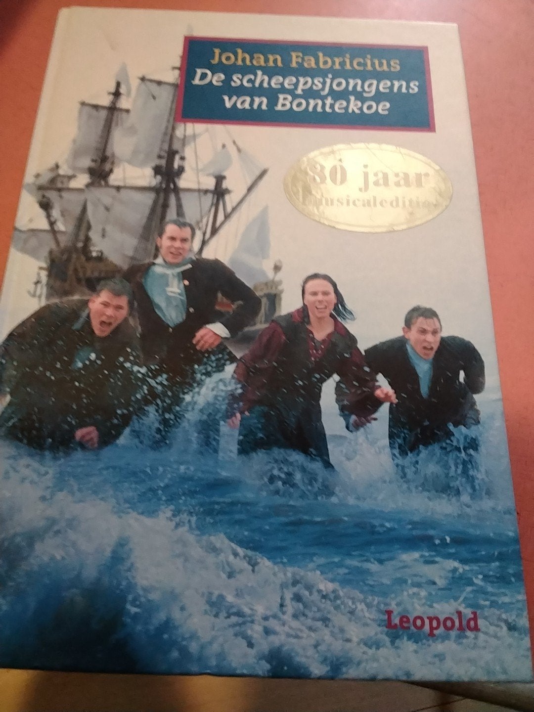 Johan fabricius de scheepsjongens van bontekoe € 5, Boeken, Ophalen of Verzenden, Zo goed als nieuw