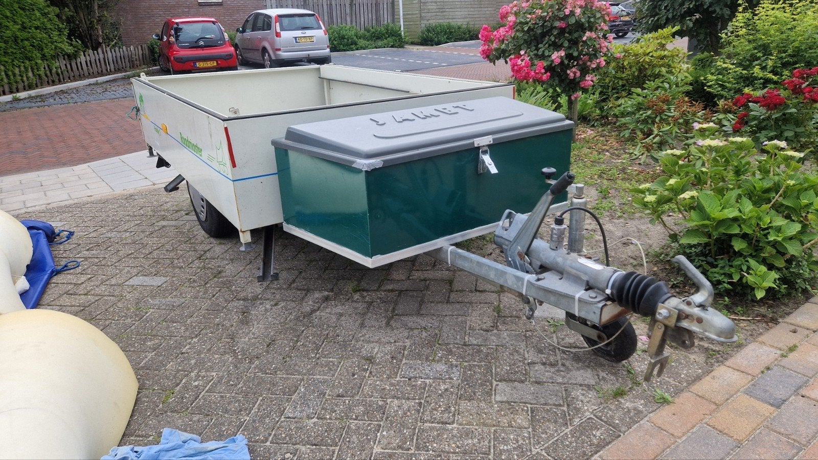 Vouwagen aanhanger, Ophalen