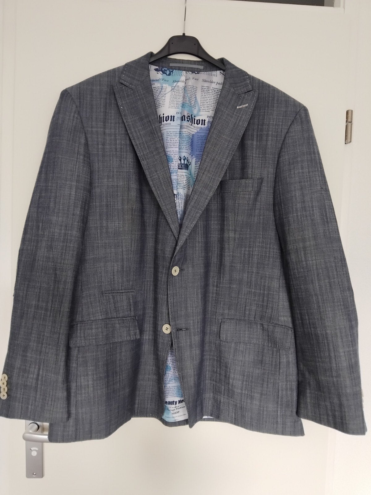 Stijlvol Grijs/blauw Heren Colbert - NEW COM4 Blue Label, Maat 52/54 (L), Ophalen of Verzenden, Zo goed als nieuw, Grijs