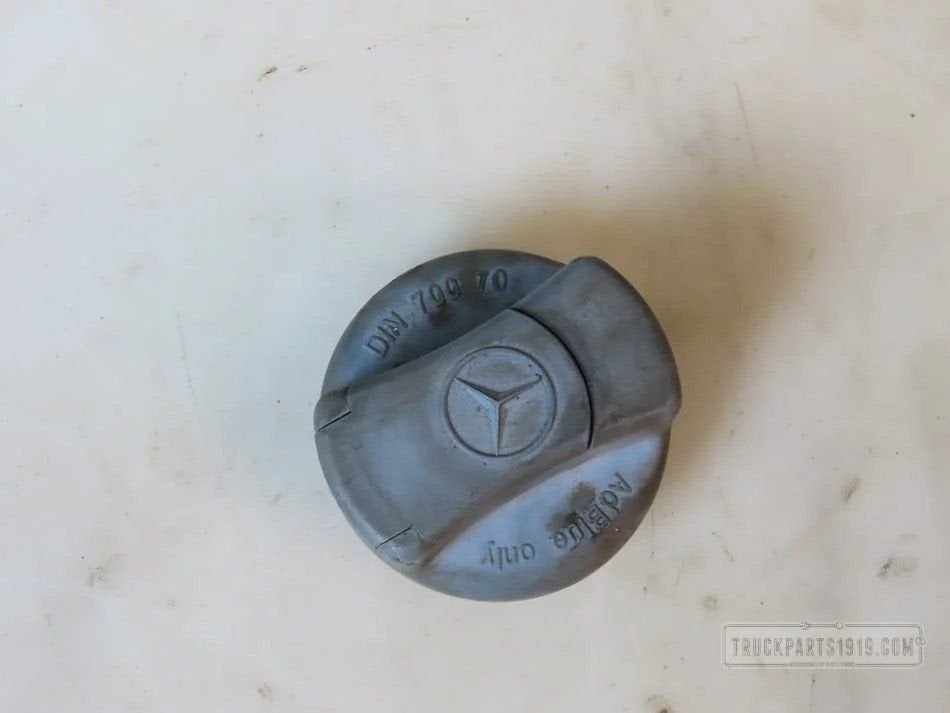 Mercedes-Benz Exhaust System AdBlue tankdop MB, Auto-onderdelen, Vrachtwagen-onderdelen, Ophalen, Gebruikt