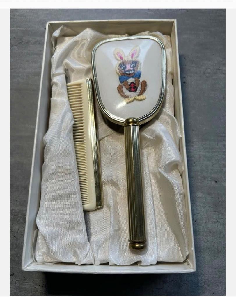Vintage kinderset kam en borstel in originele doos, Antiek en Kunst, Ophalen of Verzenden