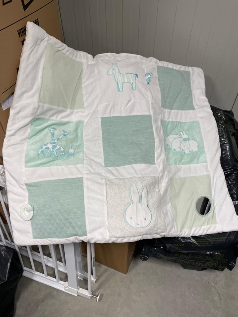 Nijntje boxkleed mintgroen met speeltjes 80x100 cm, Ophalen of Verzenden, Zo goed als nieuw, Speelkleed