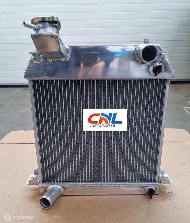 Radiateur Morgan Plus 4 with Spacers 54-57; No Spacers 58-68, Auto-onderdelen, Motor en Toebehoren, Nieuw, Ophalen of Verzenden
