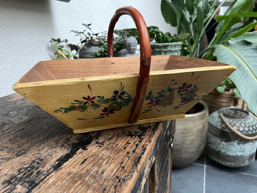 Handbeschilderde oude houten bak mand, Ophalen of Verzenden, Schipluidenlaan 20 5035KJ Tilburg, Verburgt vintage, Rechthoekig