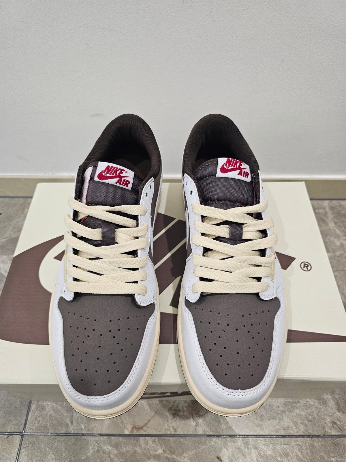 Nike Air Jordan 1Low Travis Scott Revers alle kleuren maten, Ophalen of Verzenden, Nieuw, Bruin, Sneakers of Gympen