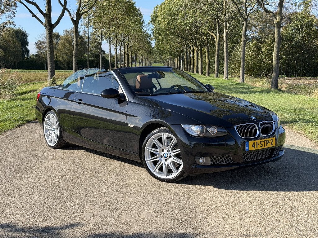 BMW 335i Cabrio | M-sport | Youngtimer | BTW | Dealer Ond, Automaat, Dealer onderhouden, Achterwielaandrijving, Cabriolet