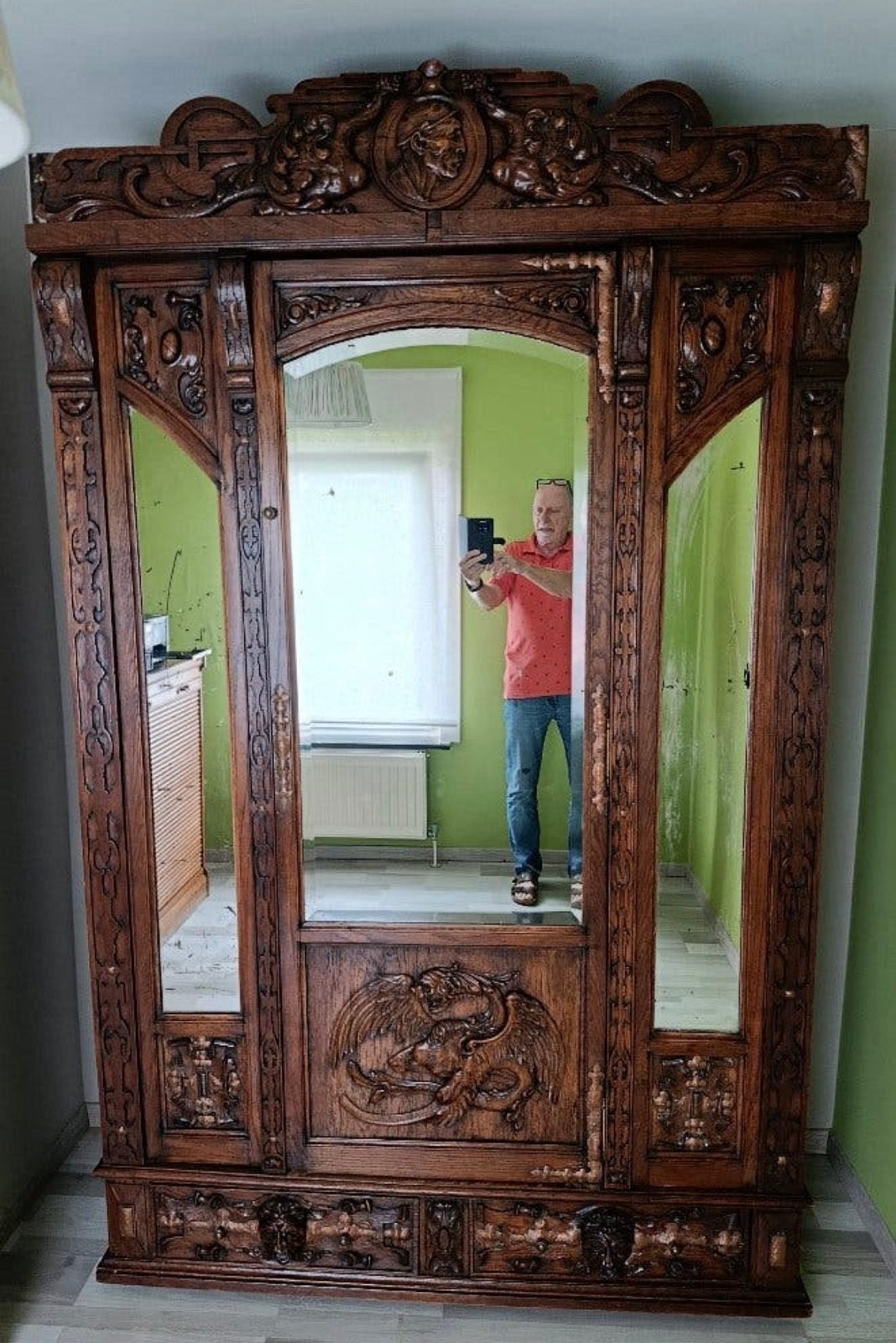 Antieke Kleren kast voor prikje, Antiek en Kunst, Ophalen