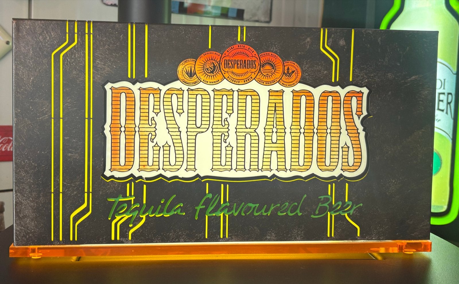 Desperados Tequila Flavoured Beer Lichtreclame, Ophalen of Verzenden, Gebruikt, Lichtbak of (neon) lamp