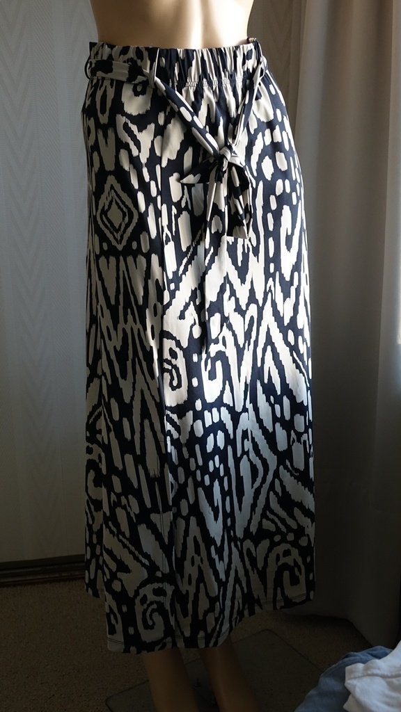 nieuwe lange LADY DAY rok, Lady Day, Nieuw, Maat 34 (XS) of kleiner, Onder de knie