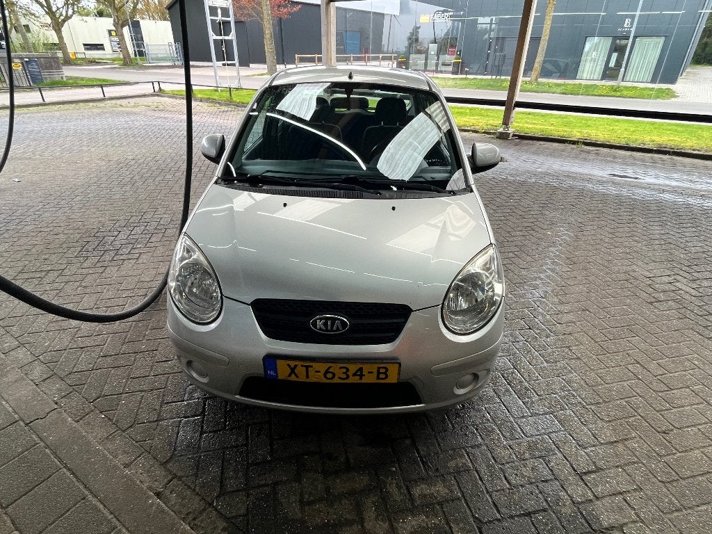 Kia Picanto 1.0 2009 Grijs, Zwart, 4 cilinders, Handgeschakeld, Particulier