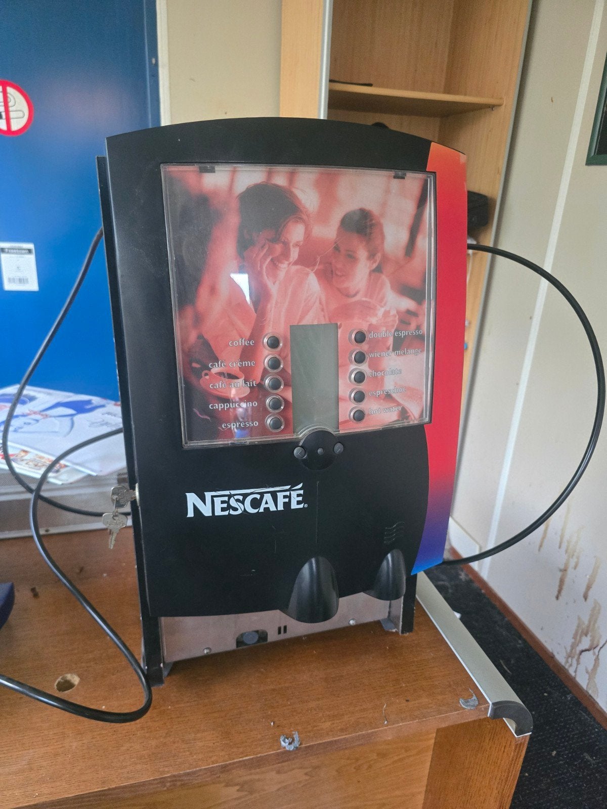 Nescafé Koffiemachine - Diverse Dranken, Ophalen, Gebruikt, 10 kopjes of meer, Koffiemachine