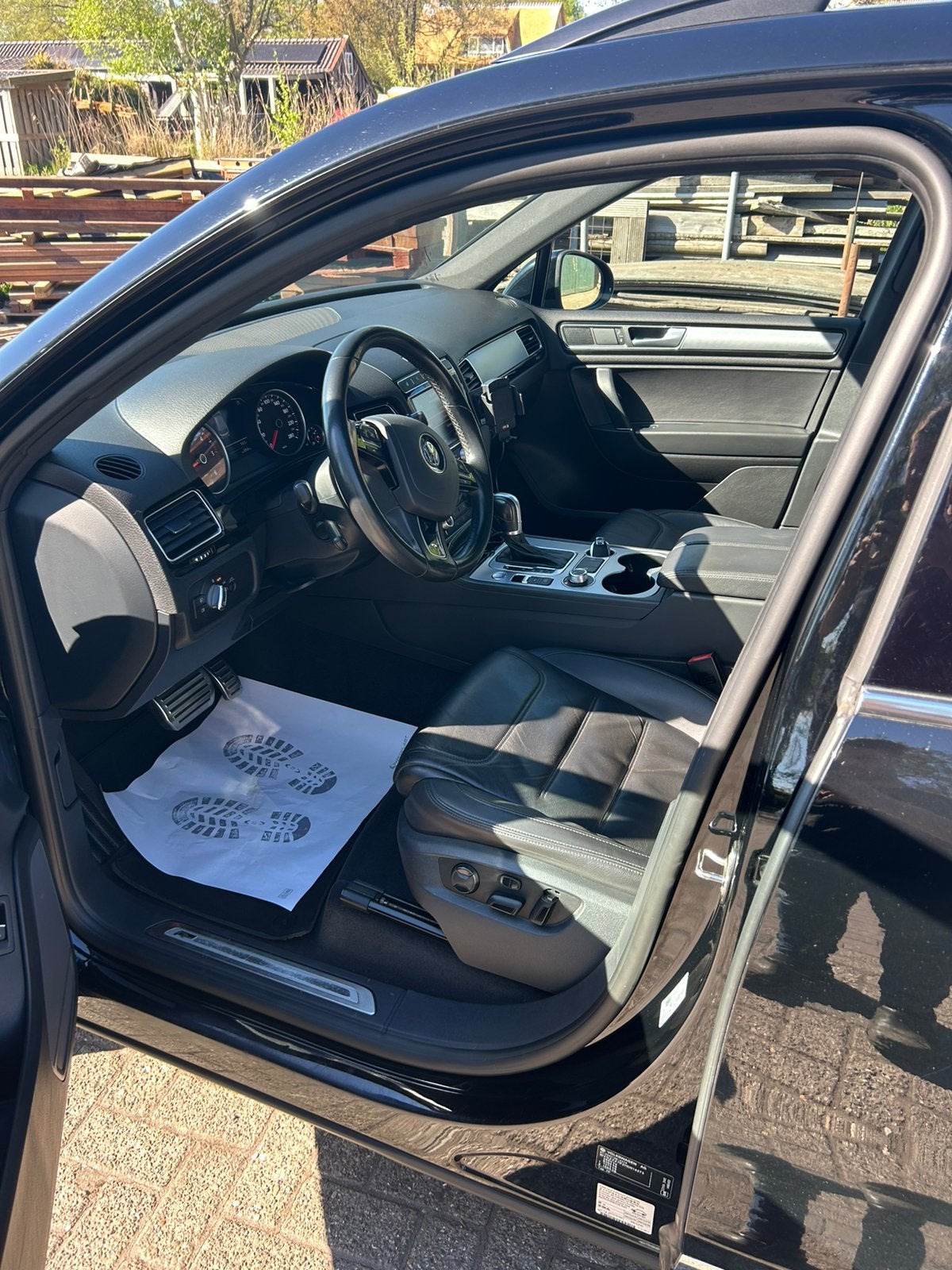 Foto 3 van Volkswagen Touareg Grijs Kenteken VAN