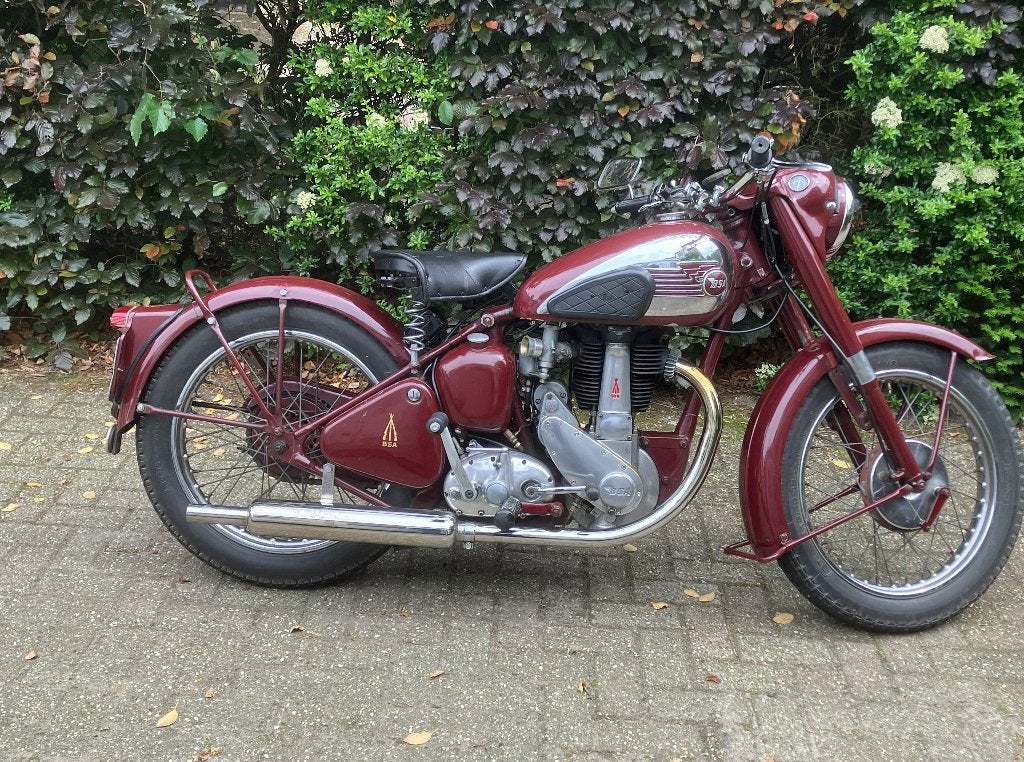 BSA B31 350 cc rigid 1953, Motoren, Motoren | Oldtimers, Motorrijbewijs A, Gebruikt, Toermotor, Handgeschakeld