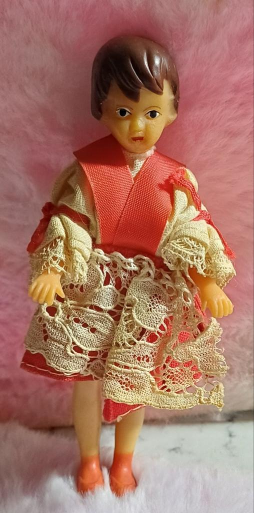 Poppenhuis vintage ari popje, Ophalen of Verzenden, Gebruikt, Poppenhuis