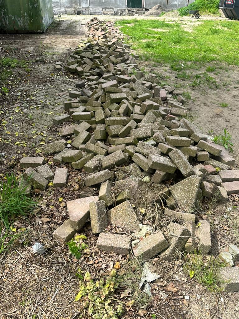 Klinkers, Ophalen, Zo goed als nieuw, Beton, Klinkers