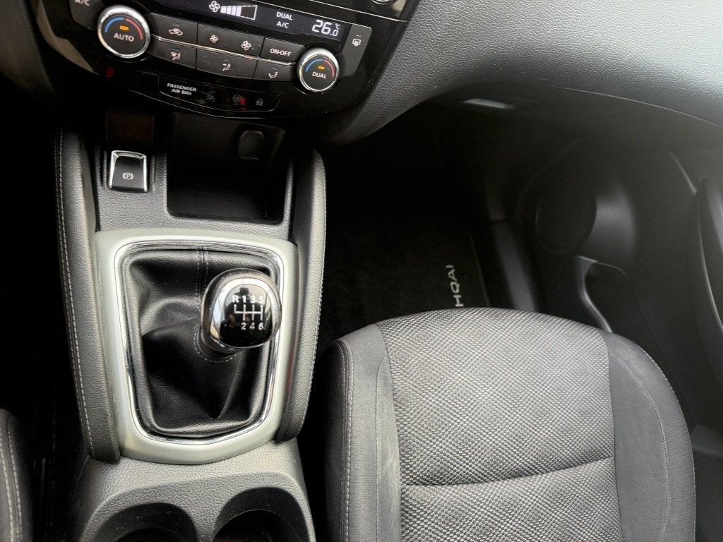 Foto 20 van Nissan QASHQAI 1.2 N-Connecta | navi | camera | (bj 2017)