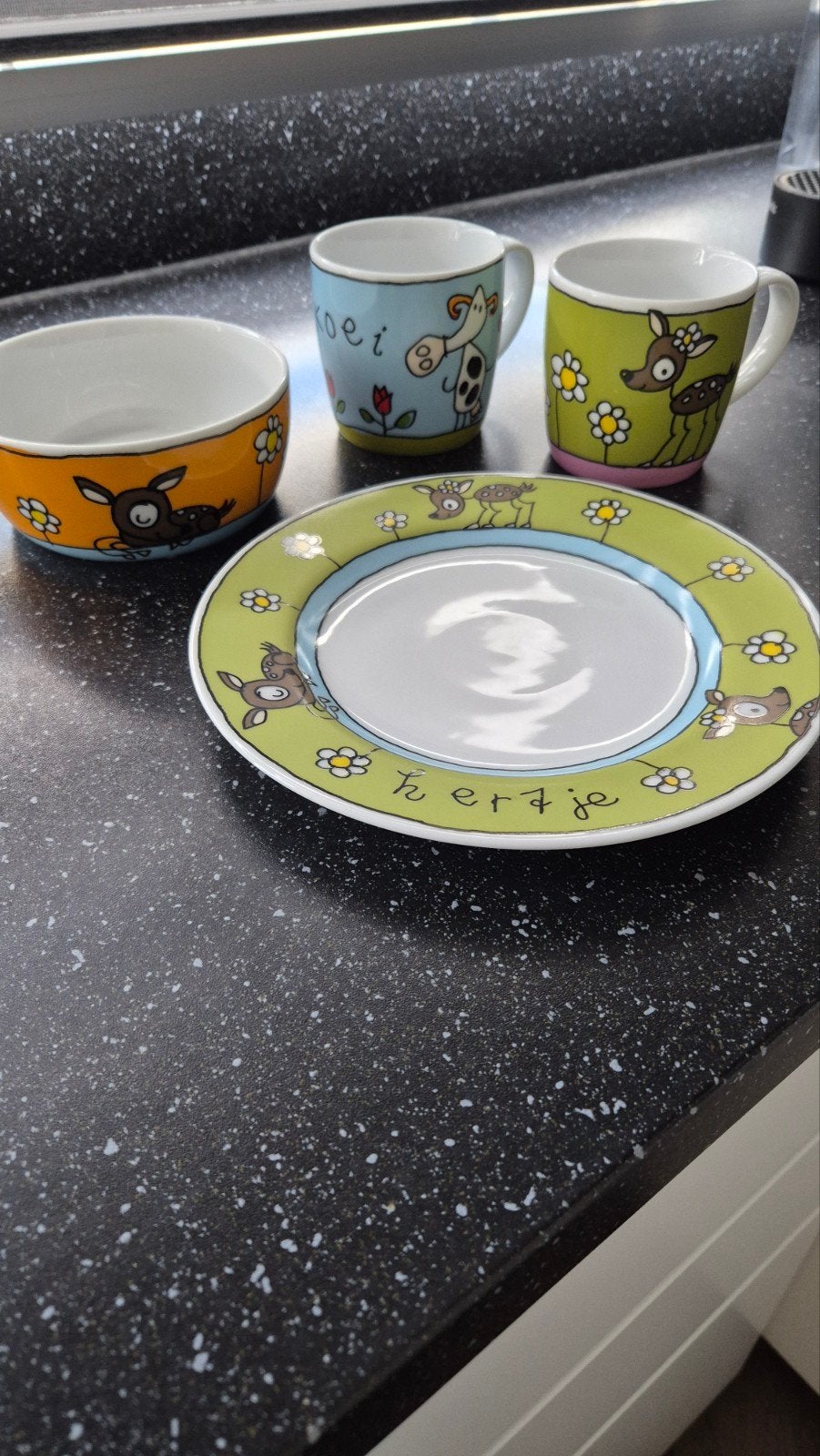Babette Harms Douwe Egberts servies set, Overige merken, Keramiek, Ophalen of Verzenden, Zo goed als nieuw