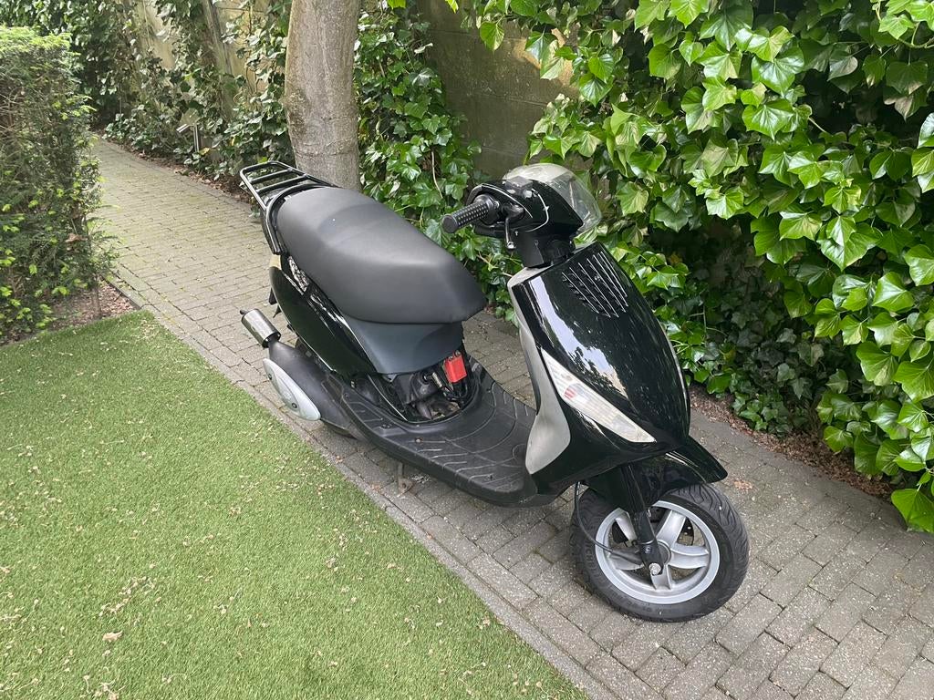 Piaggio zip 2takt 50cc, Fietsen en Brommers, Ophalen, Tweetakt, Maximaal 45 km/u, Zip