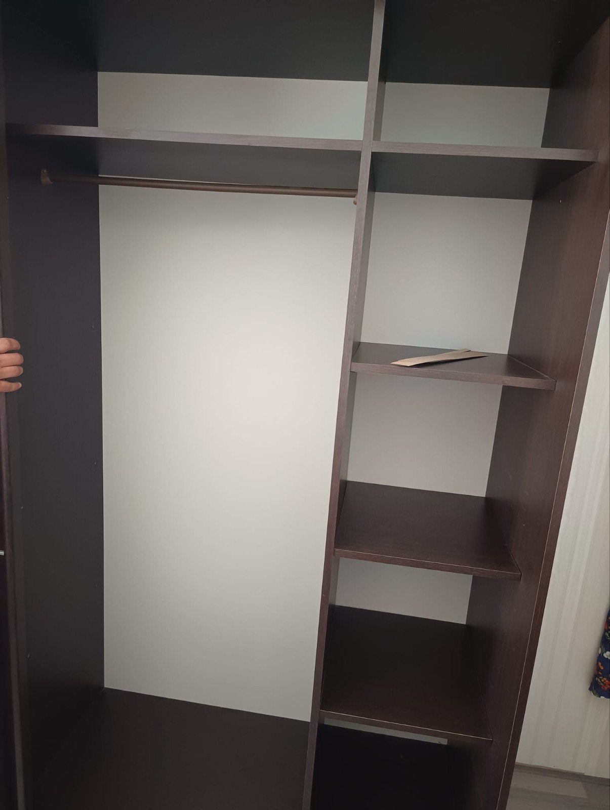 GRATIS Grote functionele kledingkast met veel vakken -, Huis en Inrichting, Kasten | Kledingkasten, Ophalen of Verzenden, Gebruikt