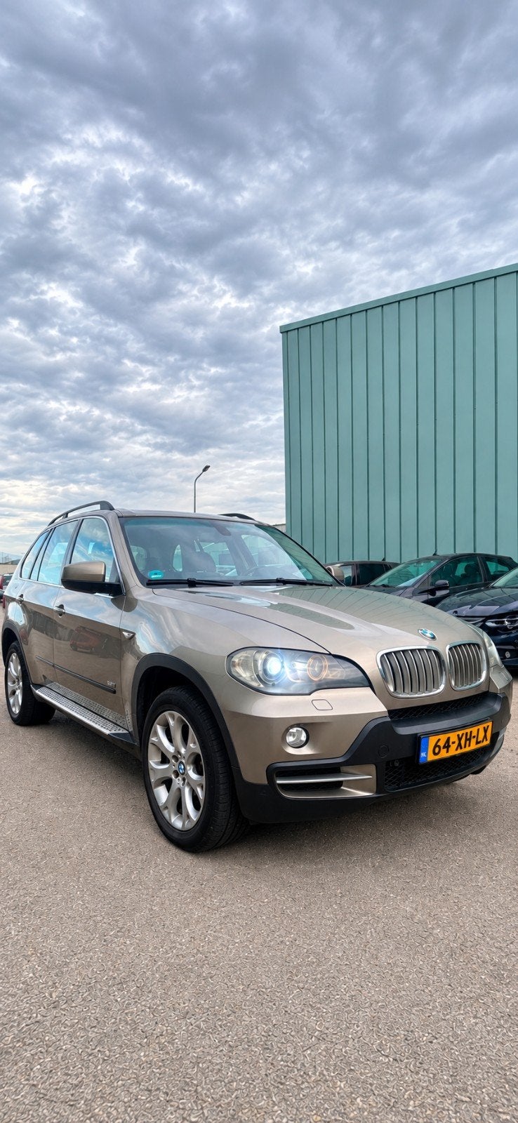 BMW X5 4.8 I AUT 2007 355PK!, Auto's, Automaat, Bruin, 4799 cc, 2145 kg