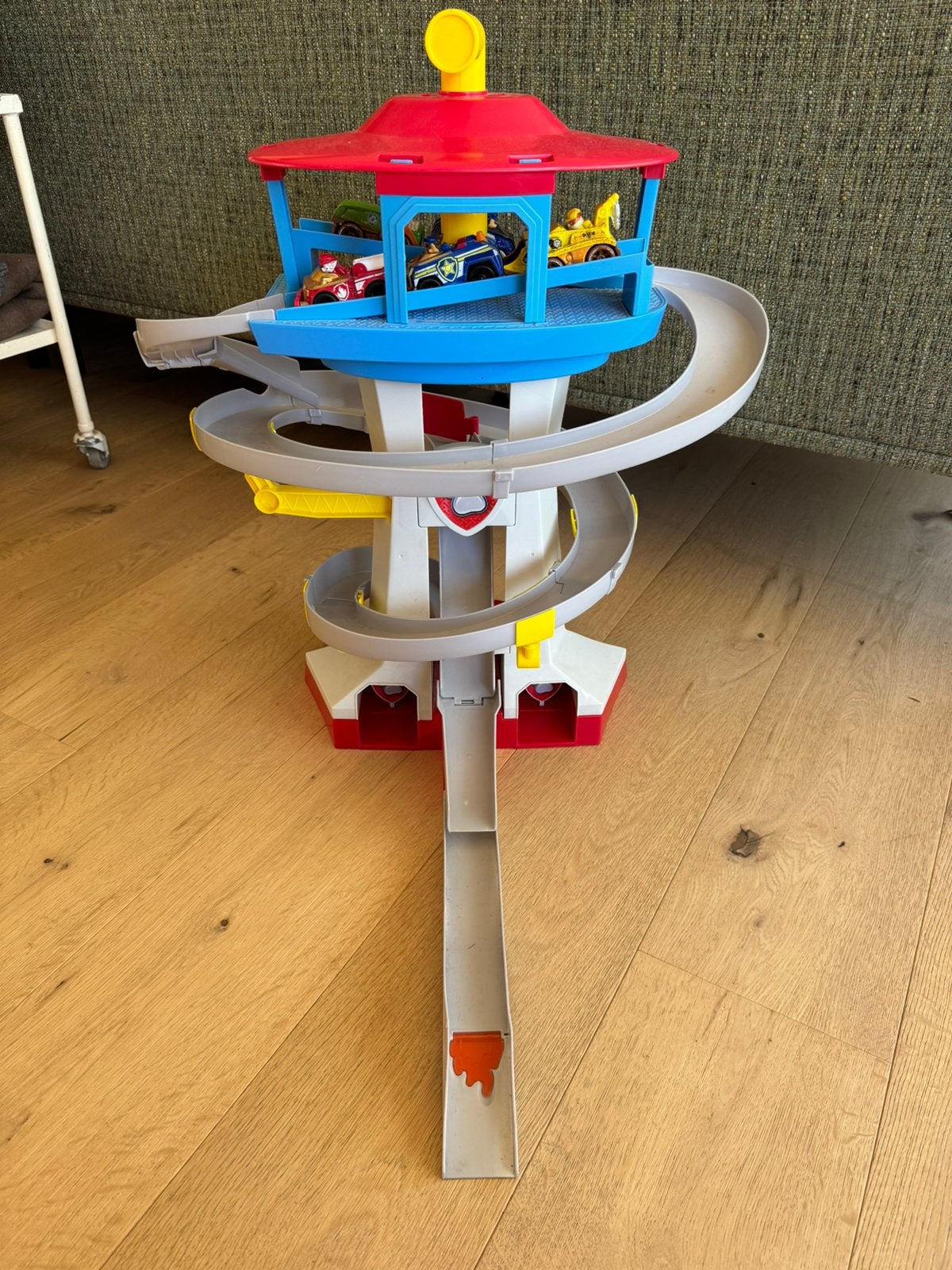 PAW patrol toren & race set, Ophalen, Zo goed als nieuw, Handmatig, Overige merken