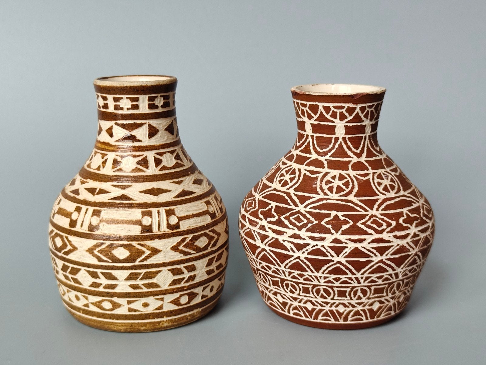 Sgraffito keramiek mejuffrouw P Mulder ? 1966 info is welkom, Antiek en Kunst, Verzenden