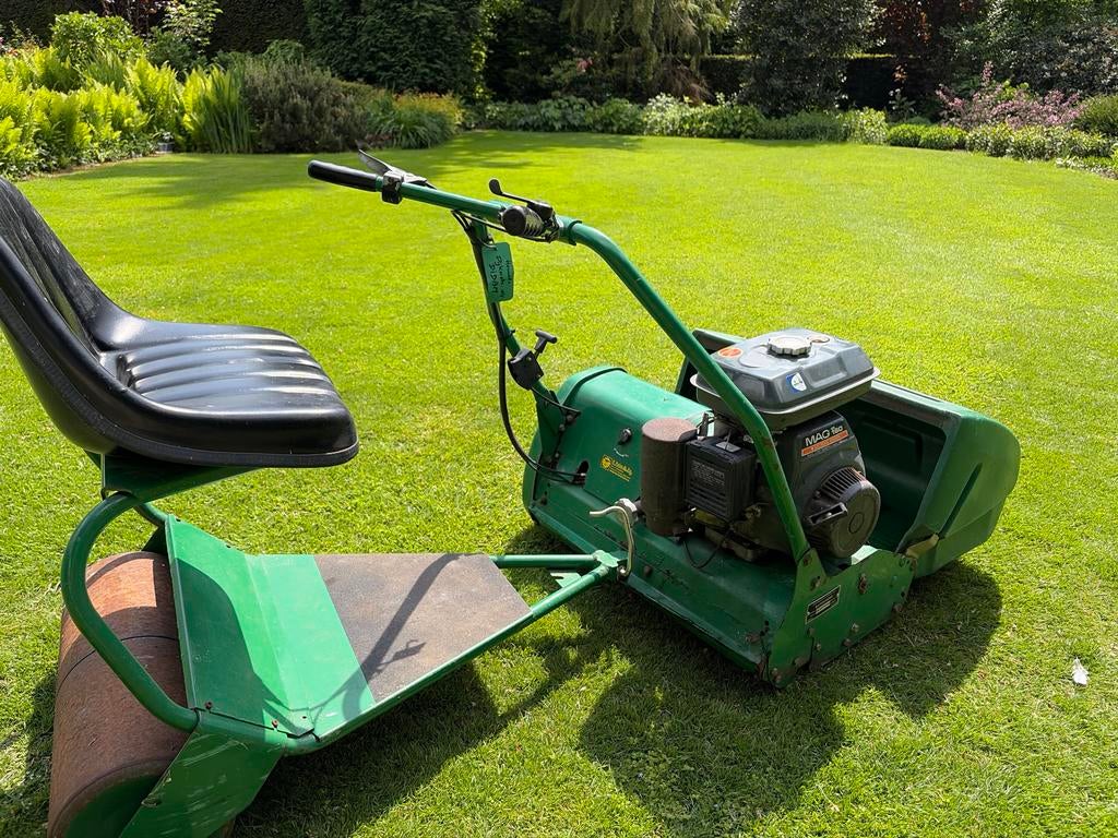 Ransomes 61 Marches Kooimesmaaier met zitje, Ophalen of Verzenden, Zo goed als nieuw, Benzine-grasmaaier, 50 cm of meer