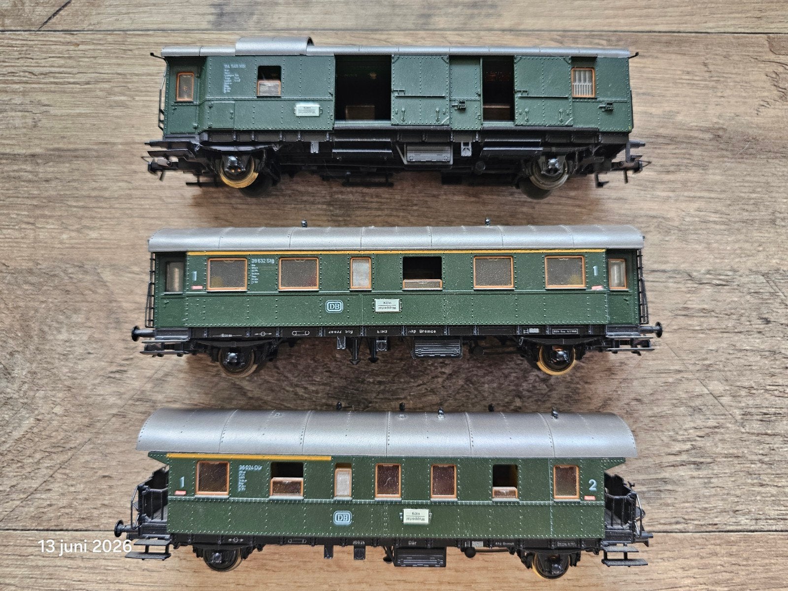 Roco HO set van 3 fraaie DB rijtuigen, Hobby en Vrije tijd, Modeltreinen | H0, Ophalen of Verzenden