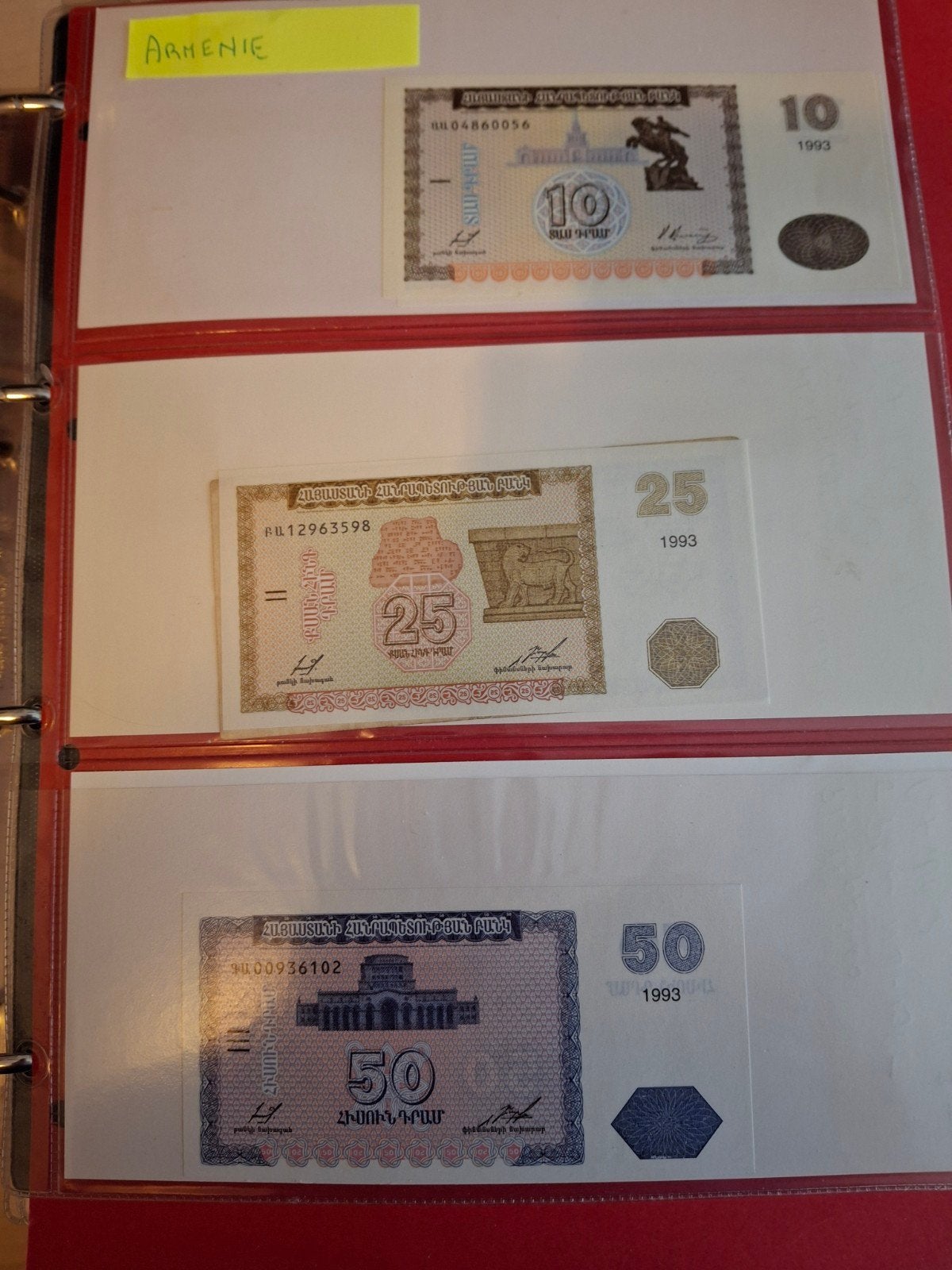3 Armeense biljetten uit 1993 - 10, 25 en 50 Dram, Ophalen of Verzenden, Midden-Oosten, Setje