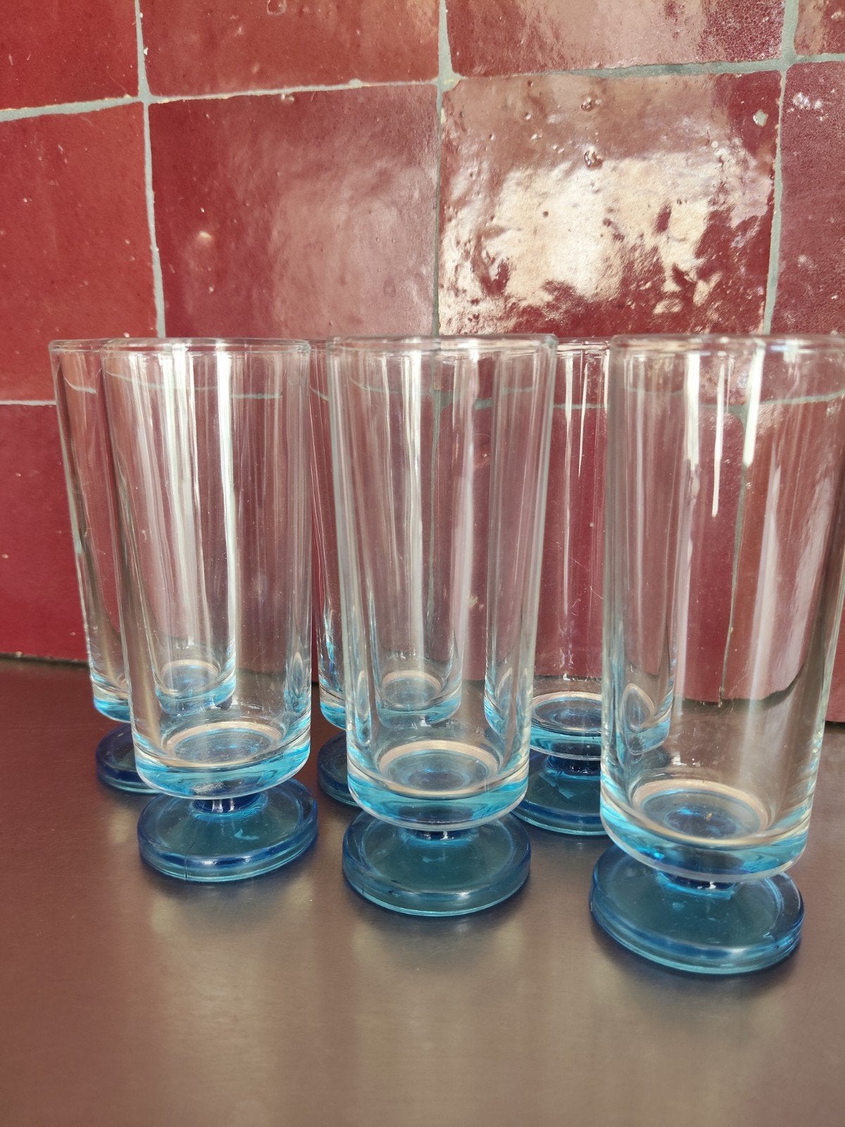 Mid-century Italiaanse champagneglazen met blauwe voet, Antiek en Kunst, Antiek | Glas en Kristal, Ophalen of Verzenden