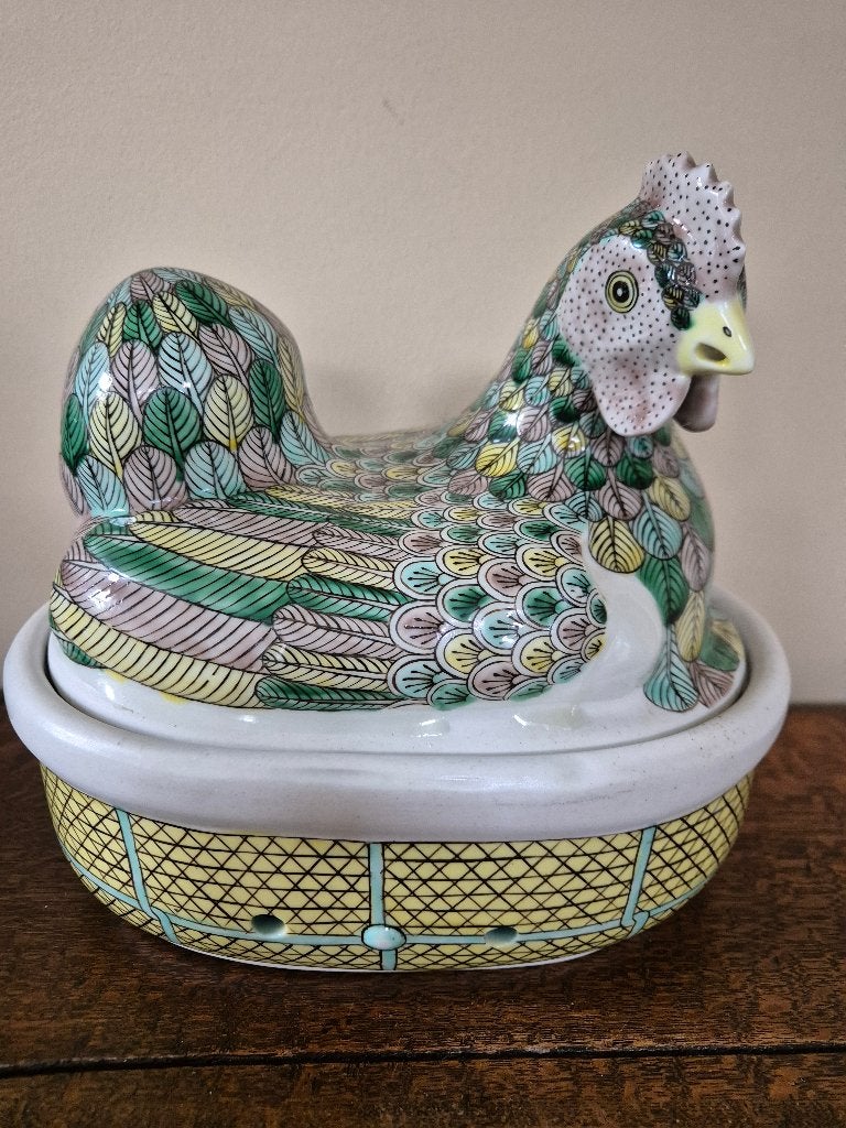 Antieke eierschaal vorm kip met prachtig decor 24x19cm, Ophalen of Verzenden