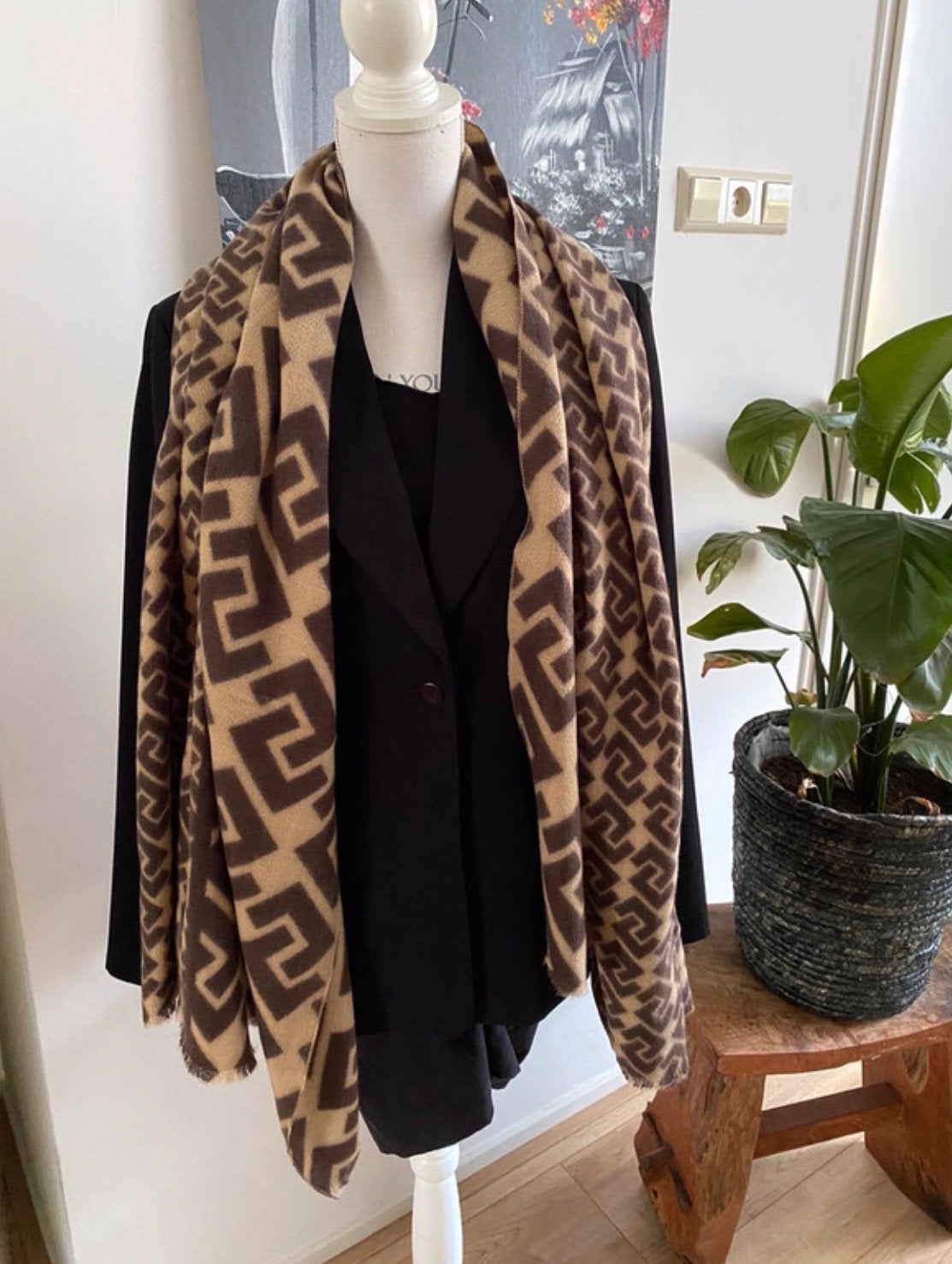 Nieuwe sjaal met patroon, Ophalen of Verzenden, Nieuw, Maat 38/40 (M), Sjaal